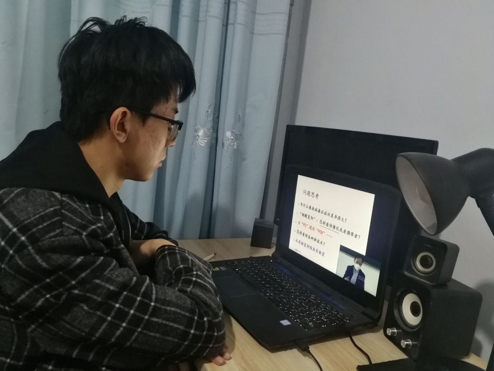 3.188bet
一堂特殊课.jpg