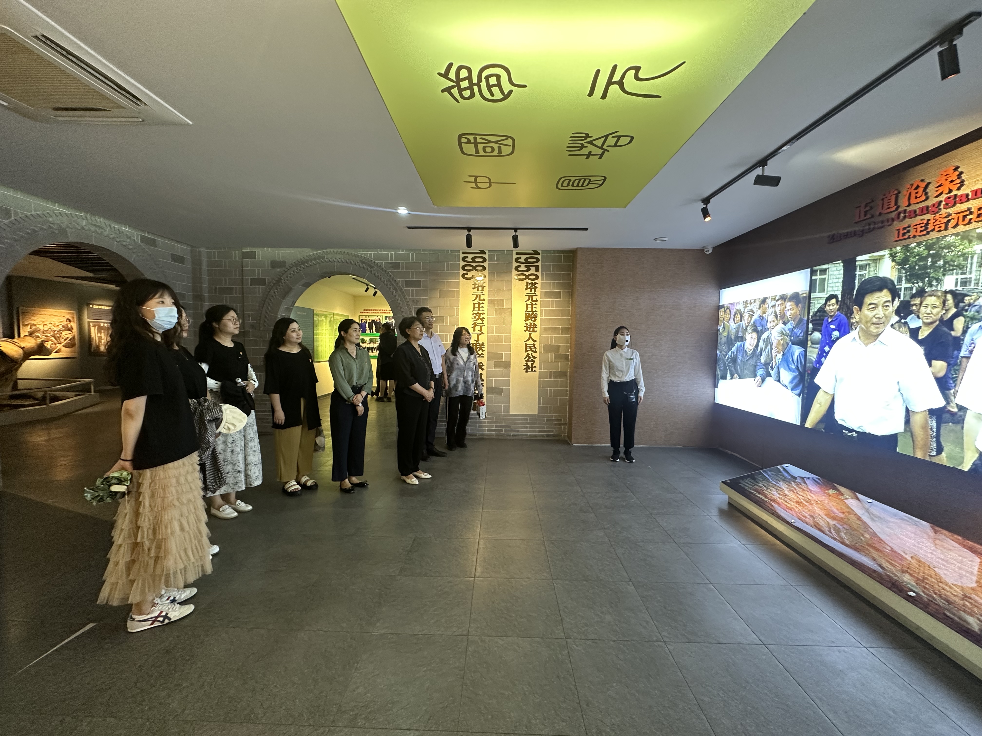 1688343084863071518.jpg 1688343084863071518.jpg